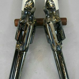 Meet your Posher, Derek